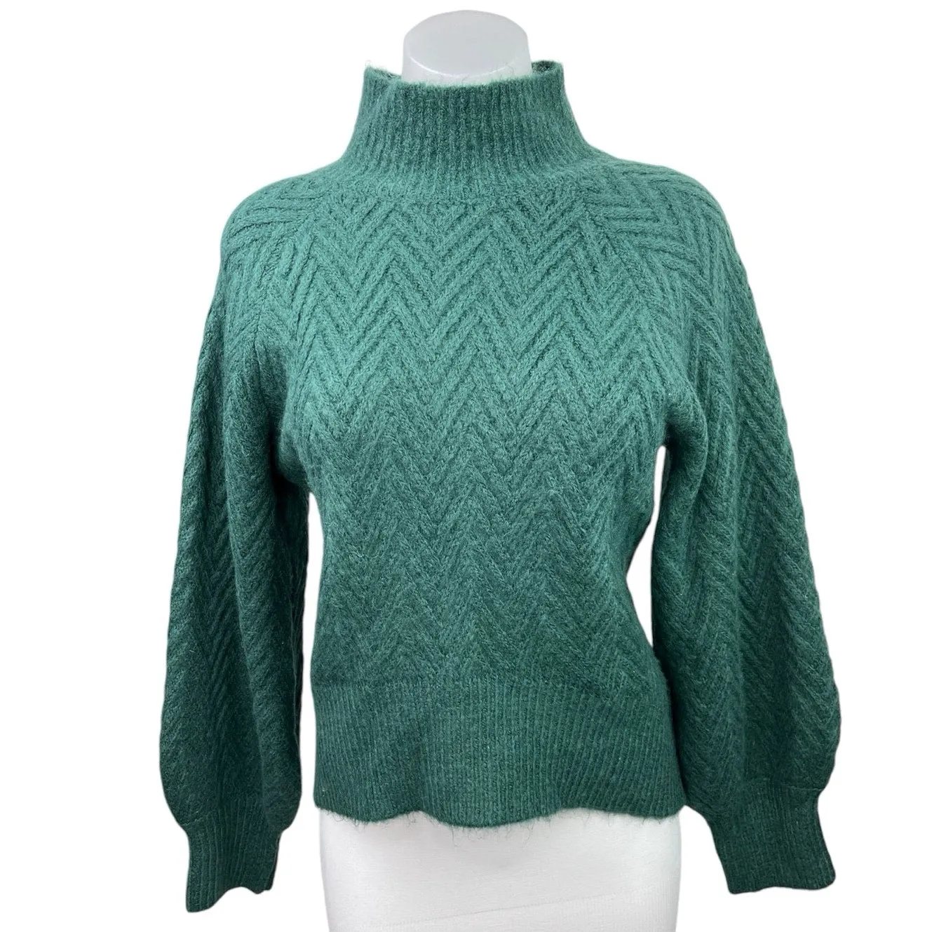 Abercrombie & Fitch Green Turtle Neck Balloon Sleeve Chevron Sweater Top Size XS