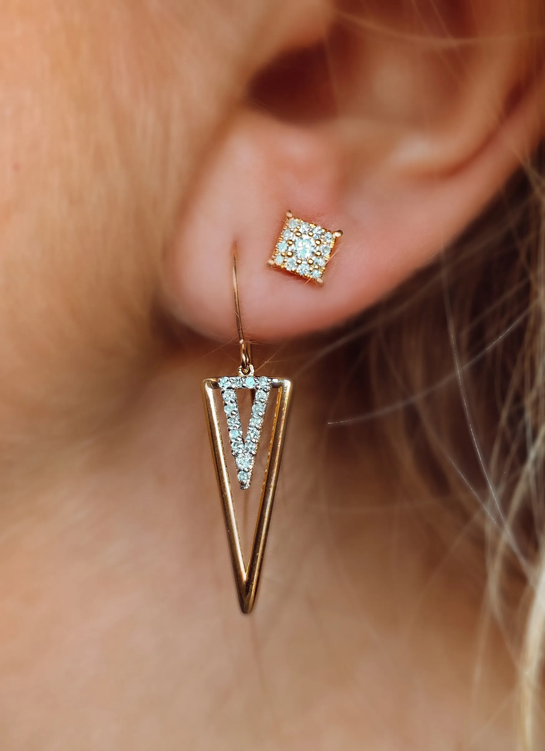 Adorable Diamond Dangle Earring