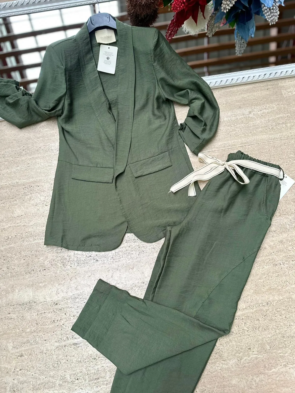 Completo giacca e pantaloni comodo