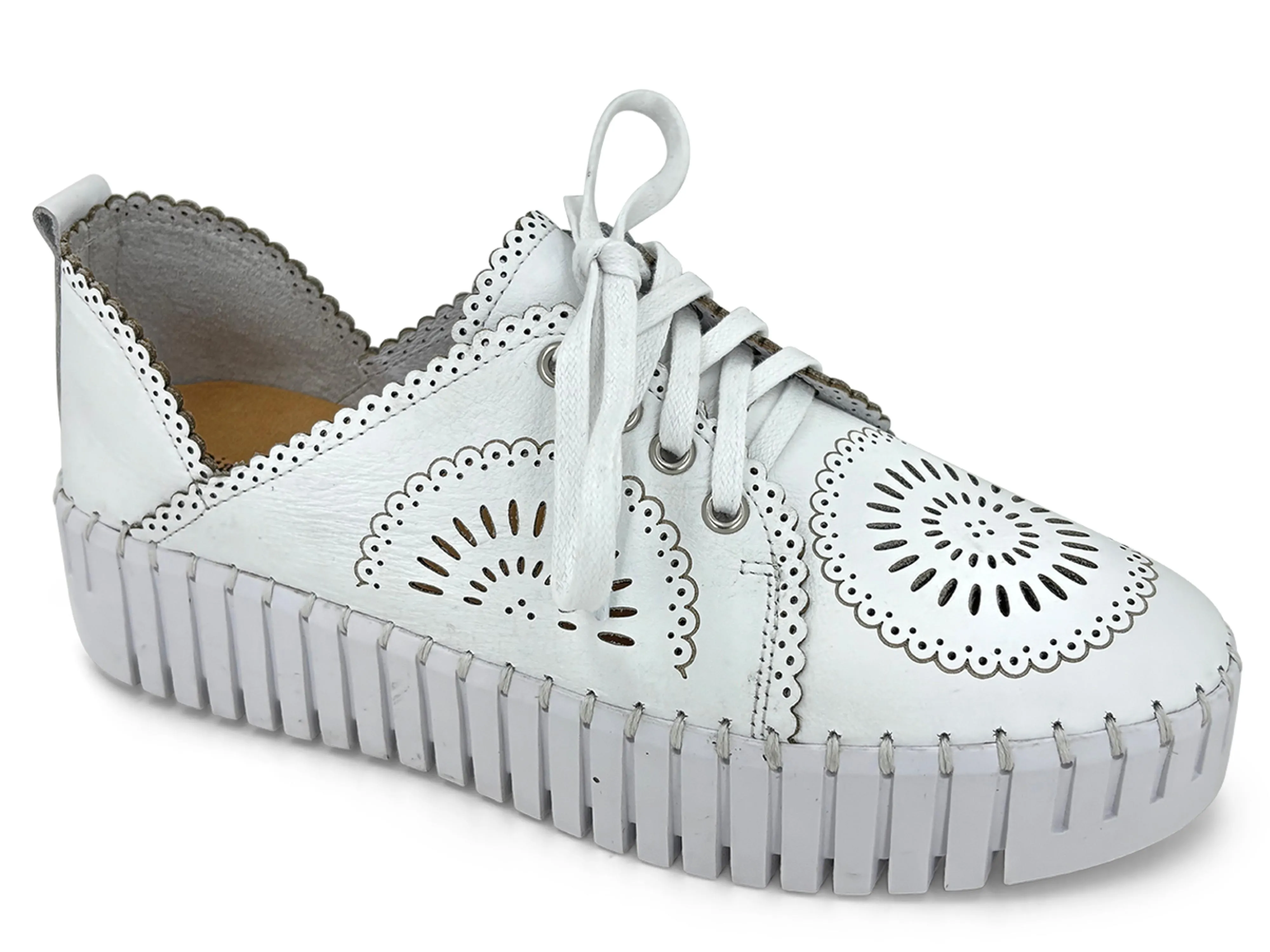 Django & Juliette Bafia Platform Sneaker White