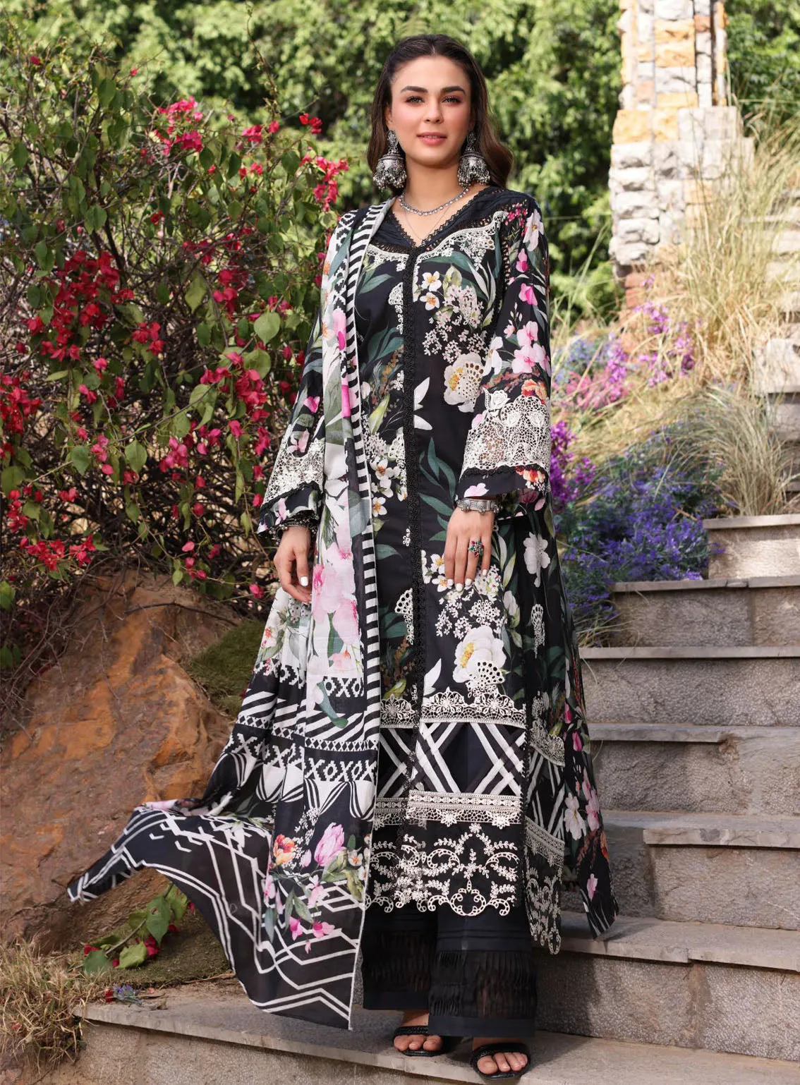 Elaf Print Chikankari Lawn 3 Piece Unstitched Suit EF24C ECK-02 A NOIREE