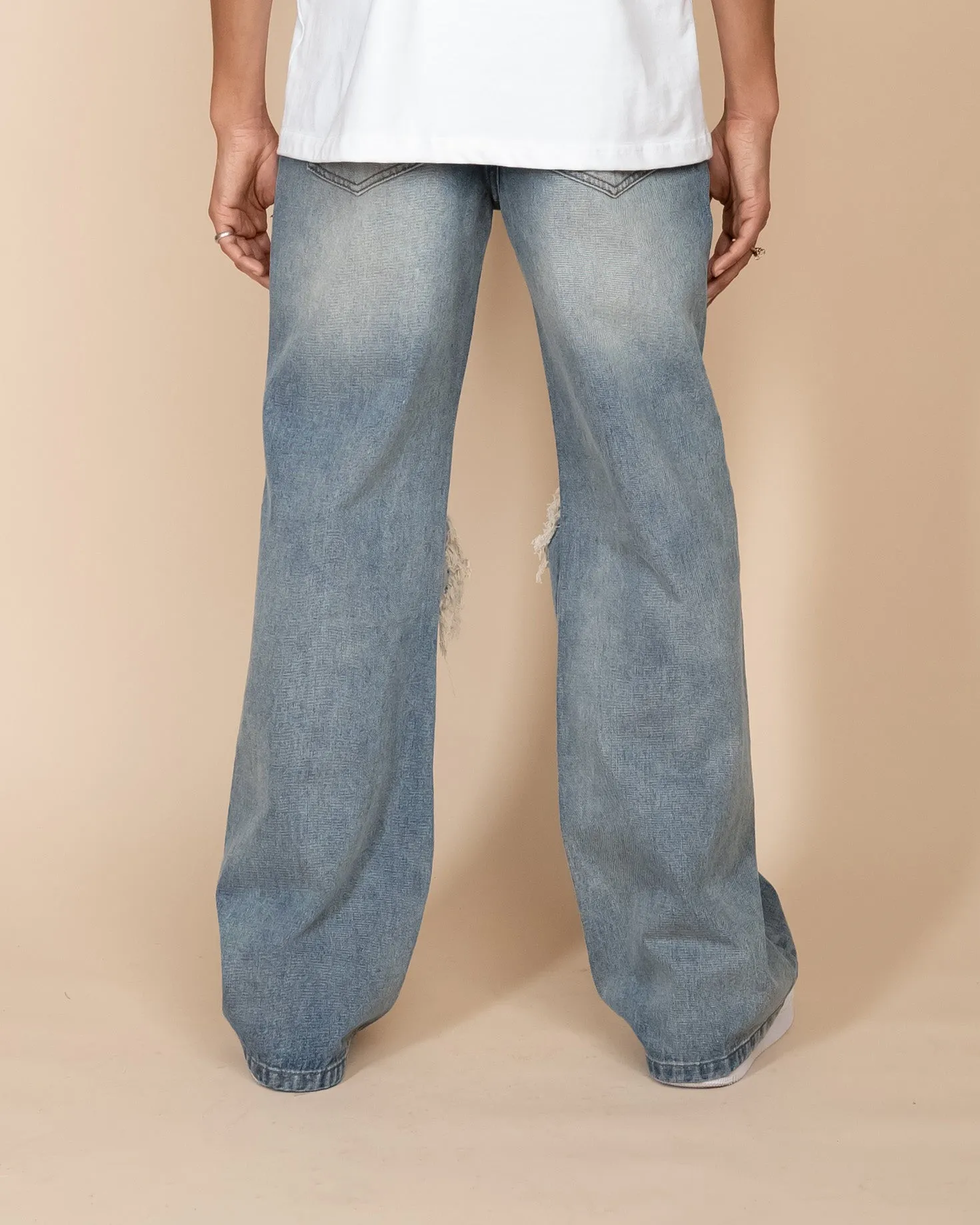 EPTM DISTRESSED BAGGY JEANS - DENIM BLUE