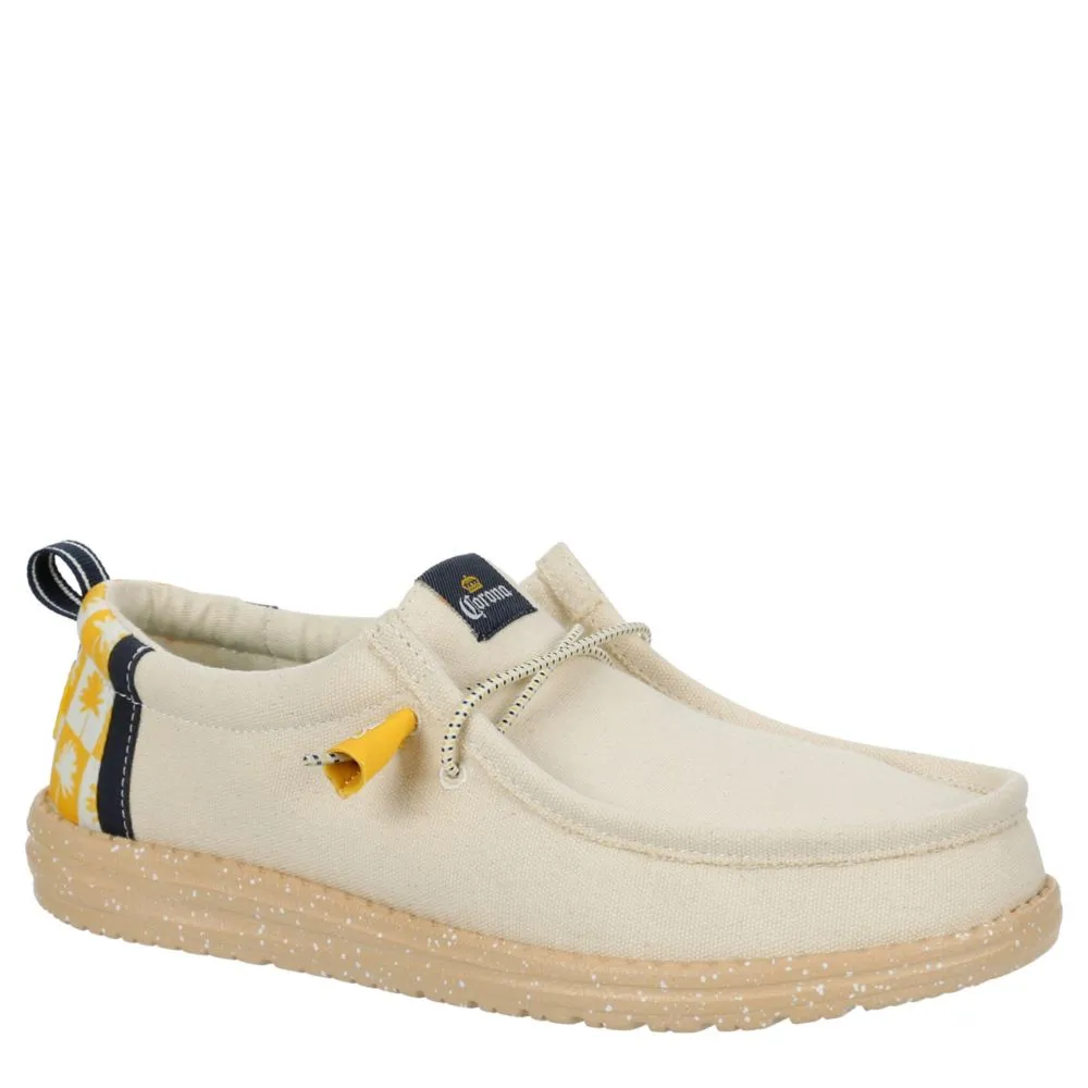 HEYDUDE  MENS WALLY CORONA SLIP ON SNEAKER