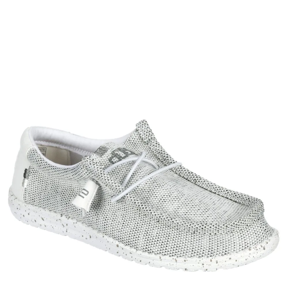 HEYDUDE  MENS WALLY KNIT SLIP ON SNEAKER