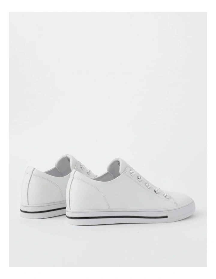 Kiss White Leather Slip-on Sneaker