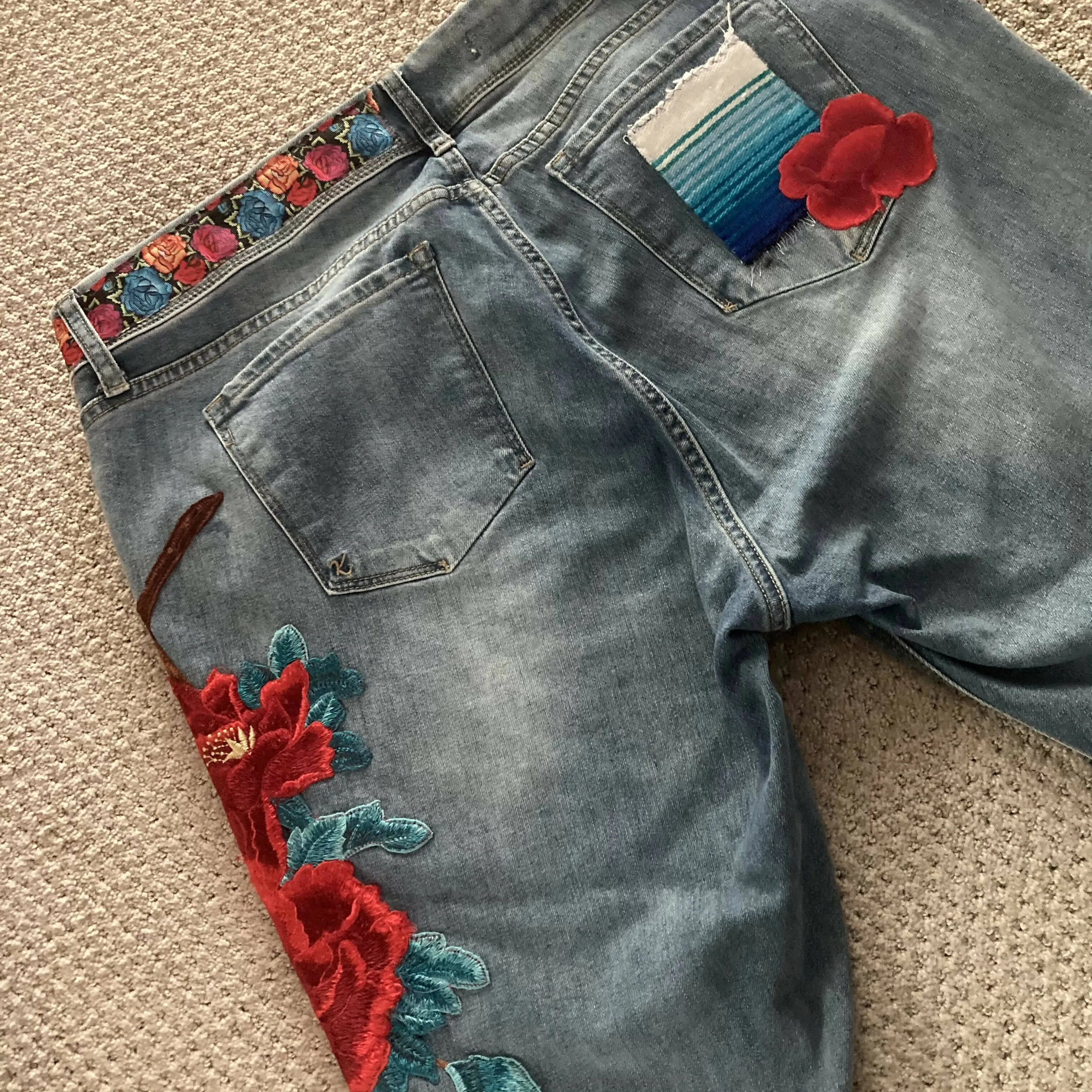 Maggie Devos - Frida Embellished Jeans - Size 16 W