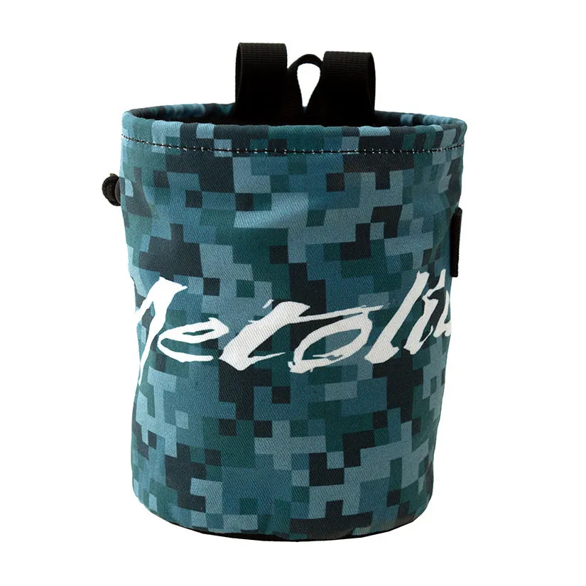 Metolius Digital Camo Chalk Bags - Durable and Stylish Climbing Accessory for Enhanced Grip and Performance