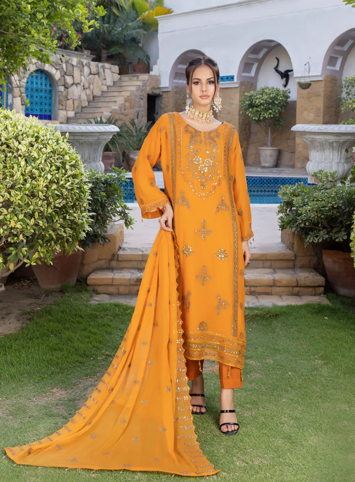 Minimal By Schick Fancy Embroidered Luxury Chiffon 3 Piece Semi Stitched Suit SDH24M FELC-04