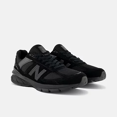 New Balance Mens 990 Athletic Shoes- Black/Black