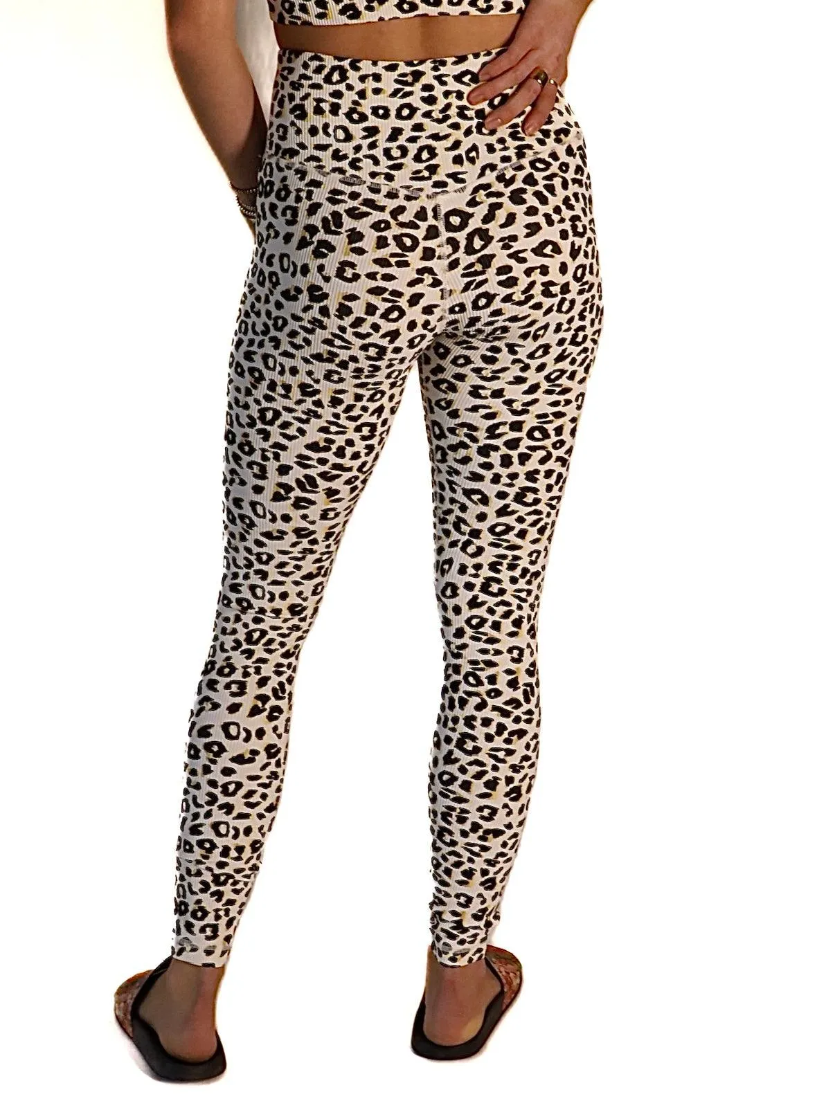 Nothing Like Leopard Leggings