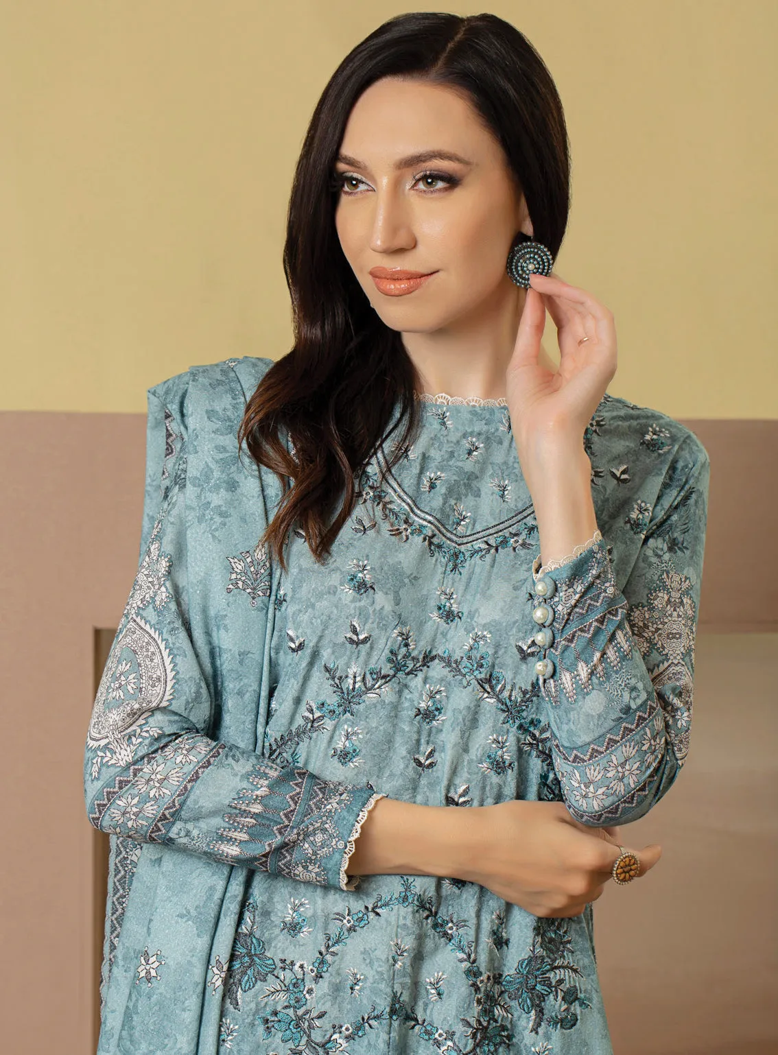 Rashid Textile Embroidered Karandi Unstitched 3 Piece Suit - 8216