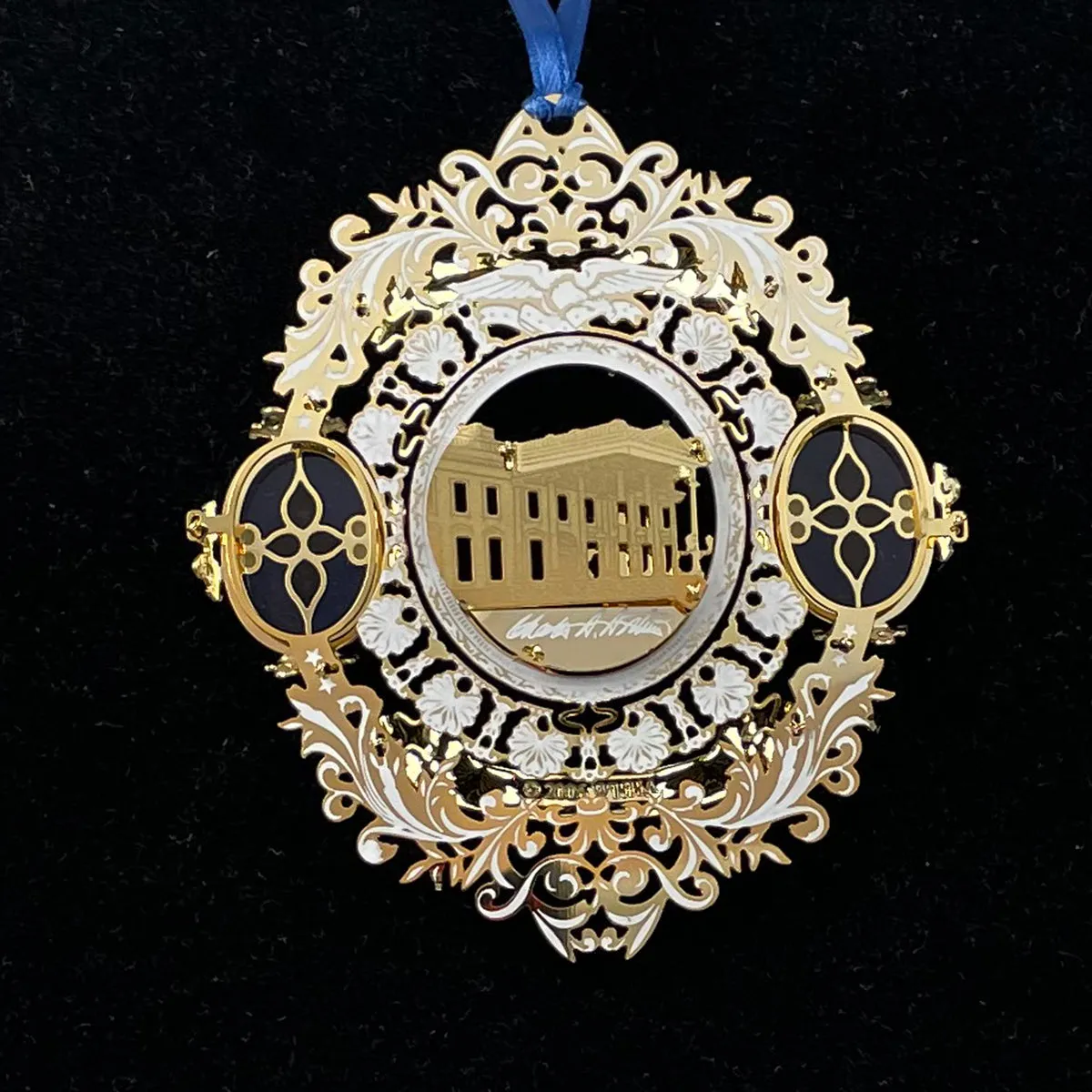 White House Christmas Ornament 2006