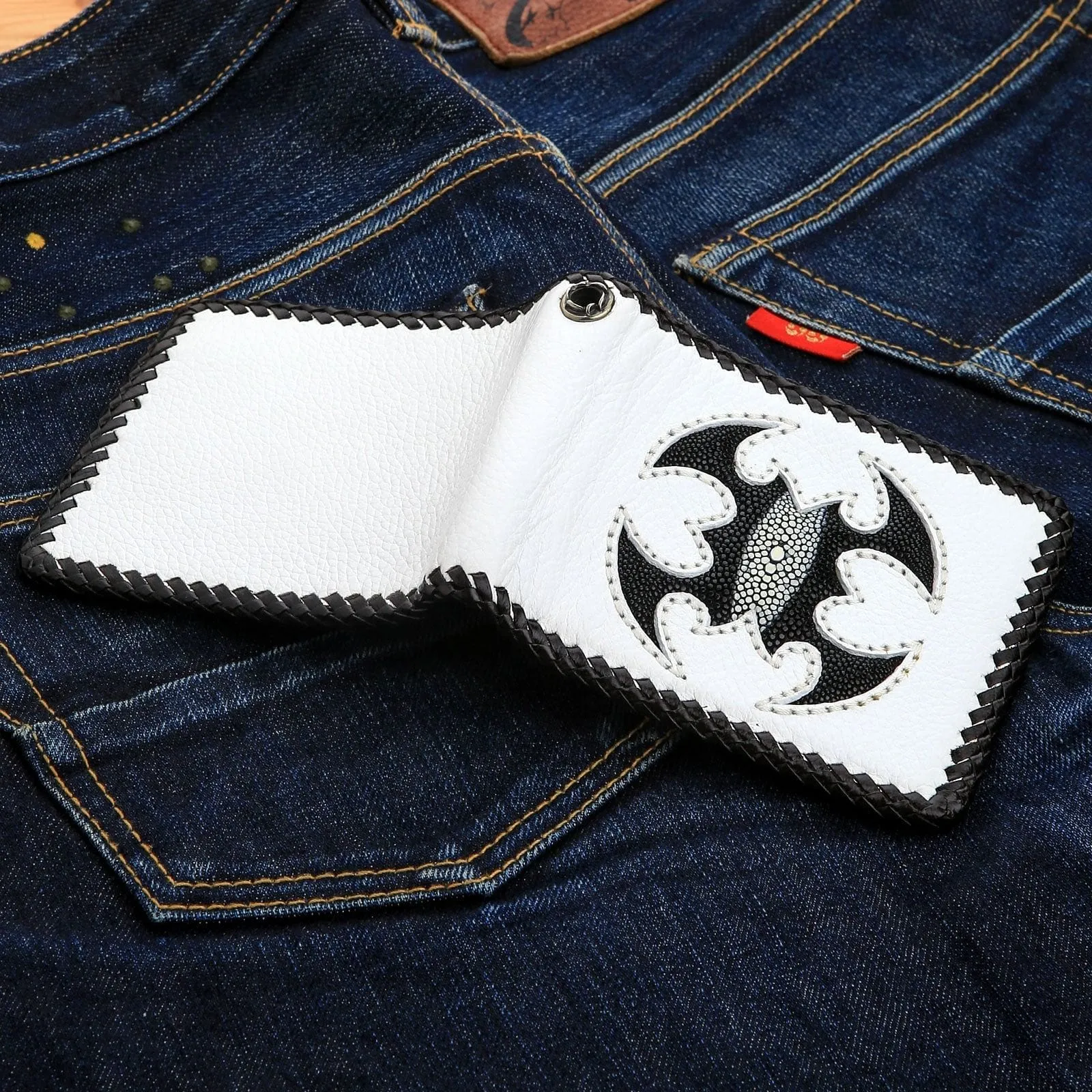 White Leather Scorpion Stingray Biker Wallets