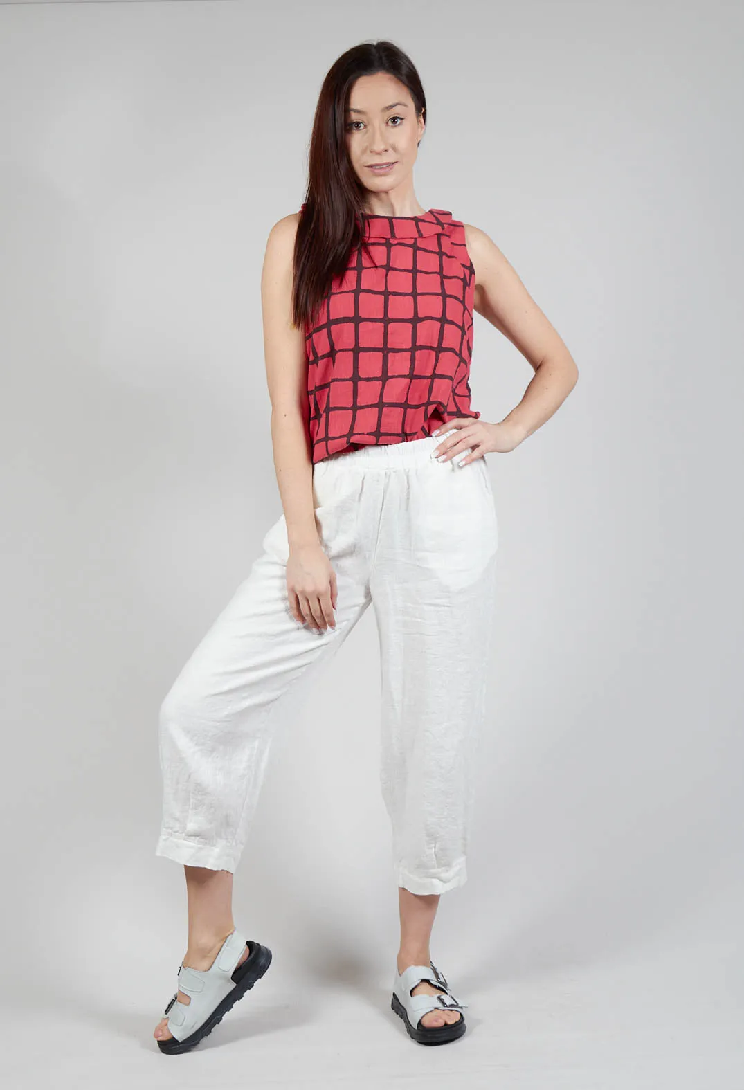 Wide Leg Turn Up Trousers in Off-White