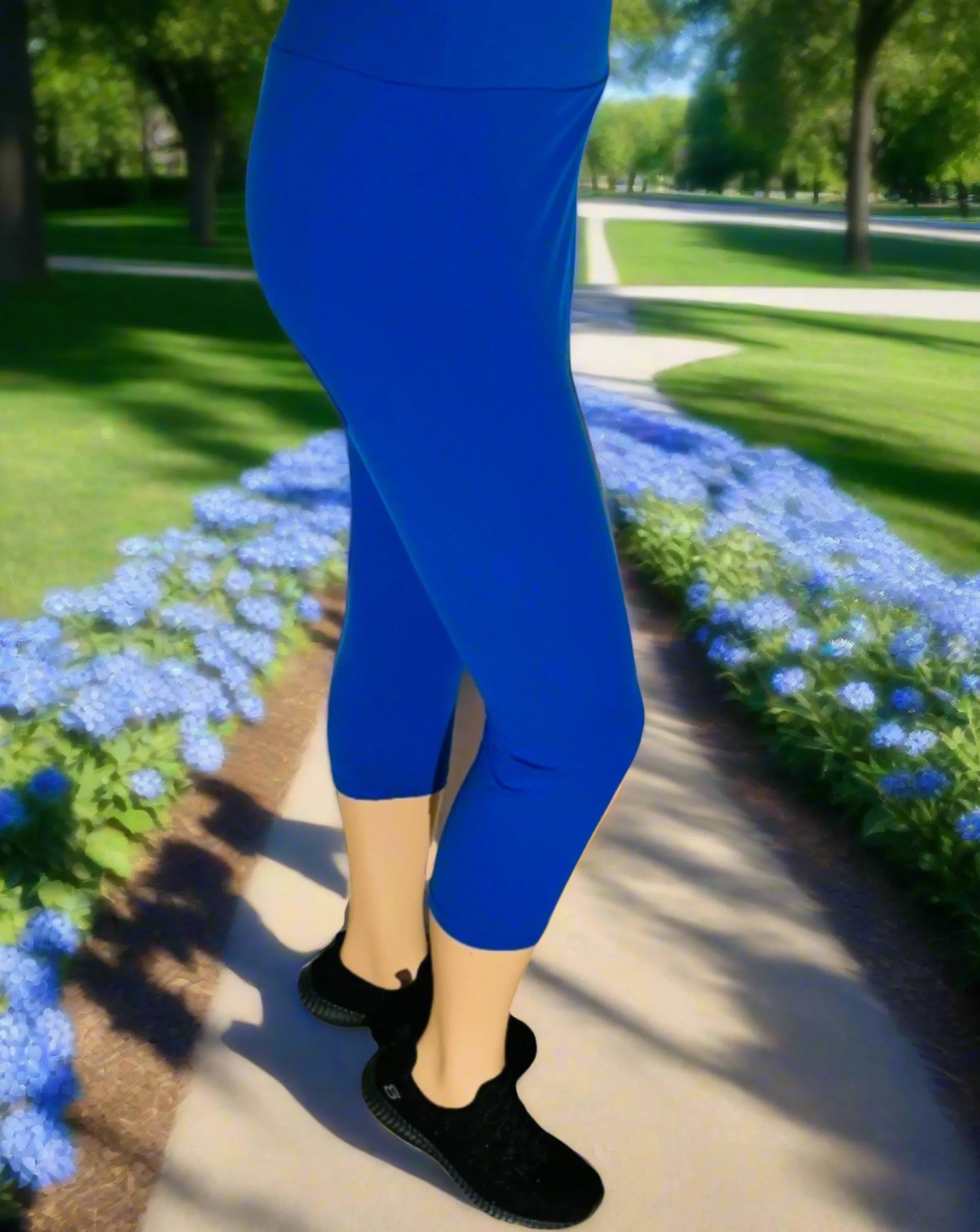 Womens Royal Blue Capri Leggings, Soft Yoga Pants, Sizes 0-20, Yoga Waist, Exclusive Leggings