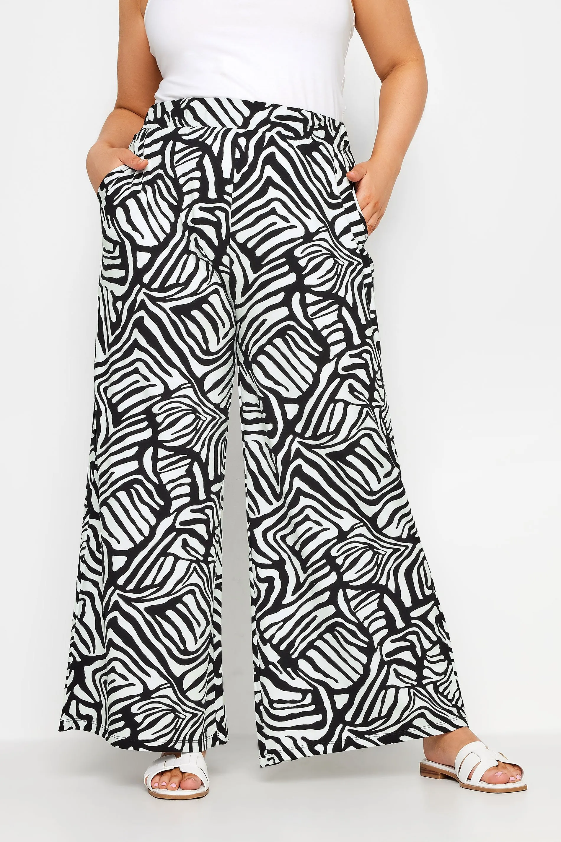 YOURS Curve Black Abstract Print Wide Leg Trousers