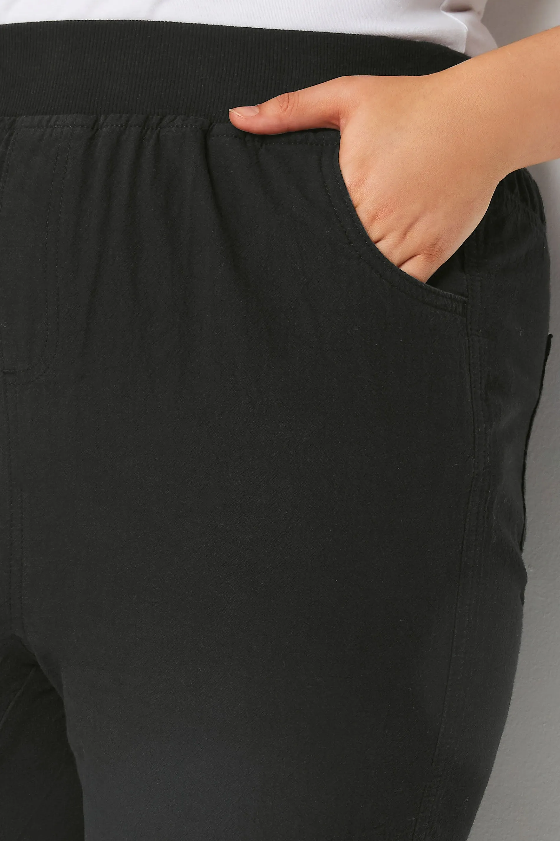 YOURS Curve Black Elasticated Cool Cotton Cropped Trousers