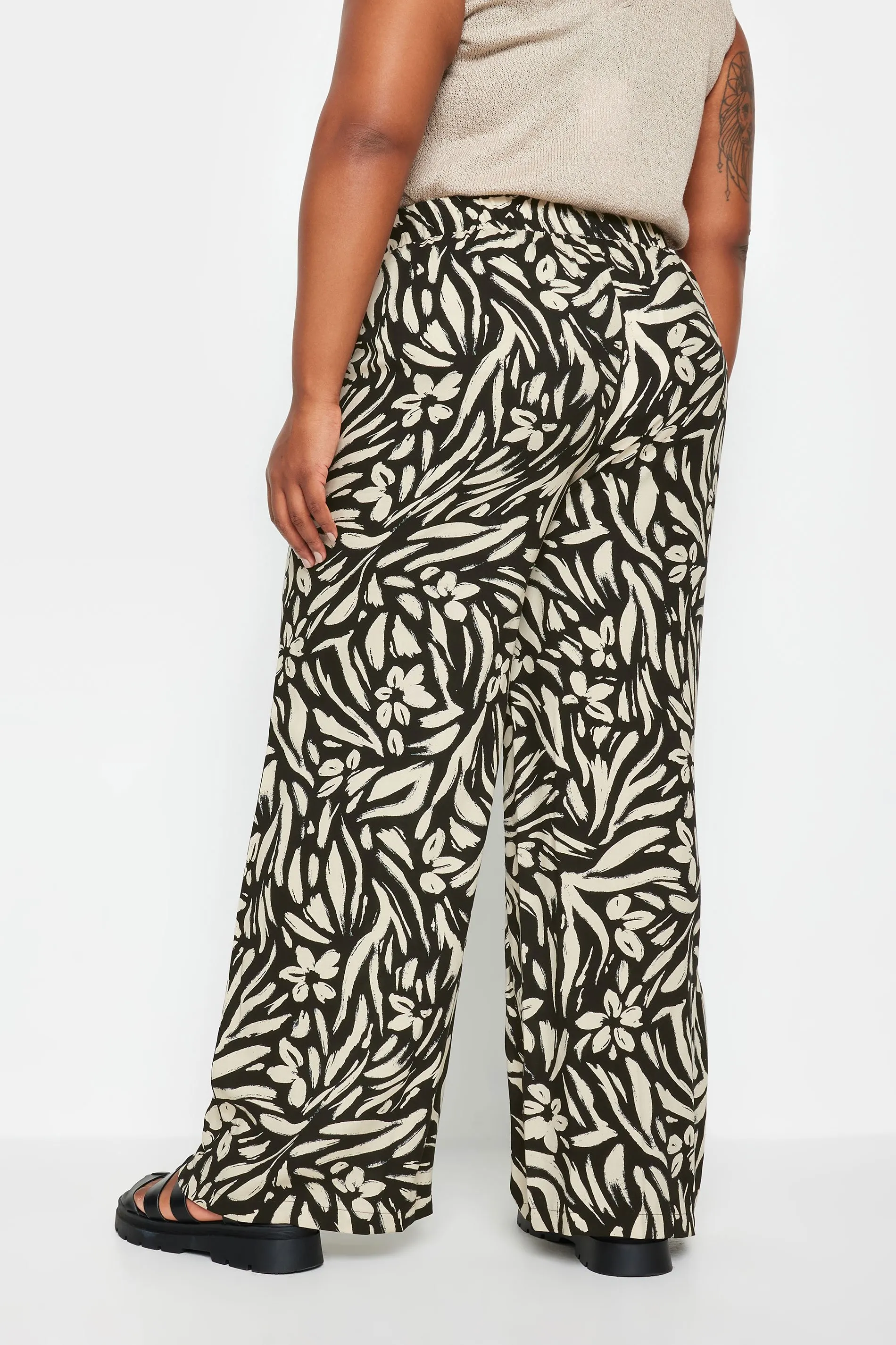 YOURS Curve Black Floral Print Wide Leg Trousers